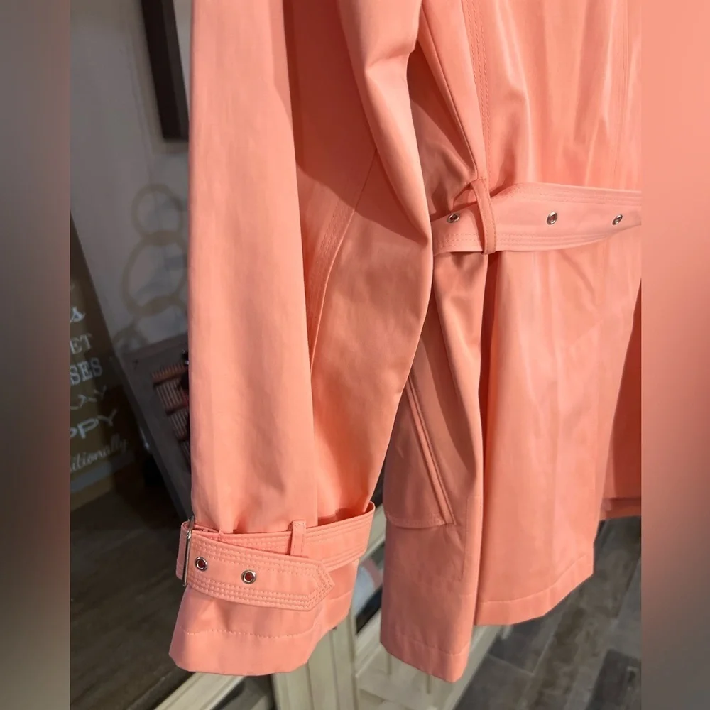 BRAND NEW Worthington Coat​​​